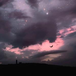 美女穿白丝给我操的免费视频
