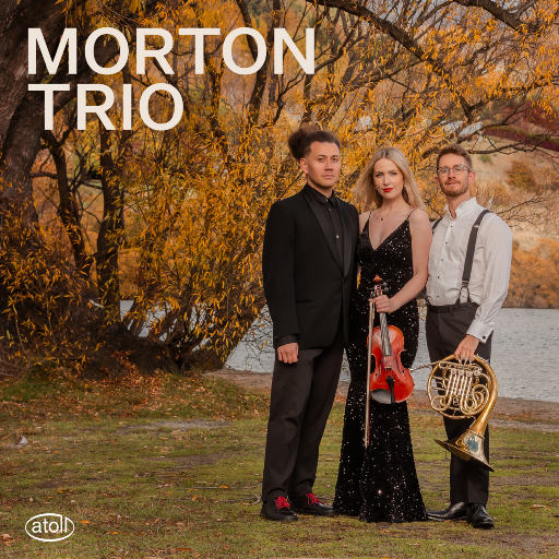 美女穿白丝给我操的免费视频
